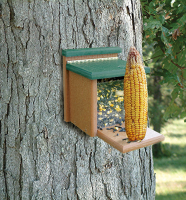 Woodlink, WoodLink Going Green Squirrel Munch Box